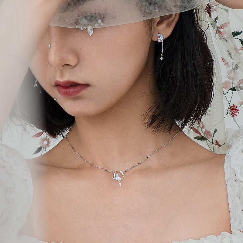 Women's Moon Night Shadow Simple Clavicle Chain Necklaces