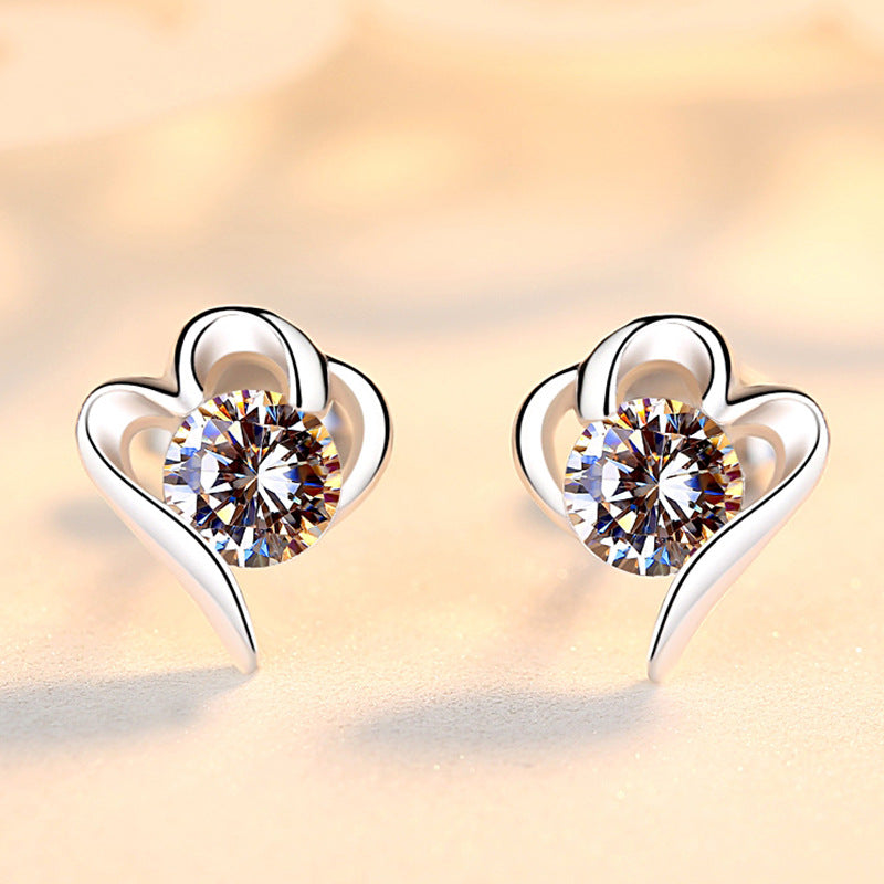 Women's Sier Love Heart Fresh Heart-shaped Niche Sweet Earrings