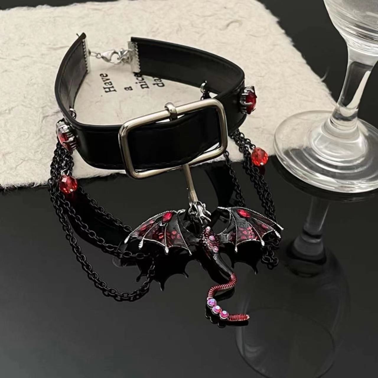Dragon gland boule pendentif tour de cou femme Niche personnalité colliers