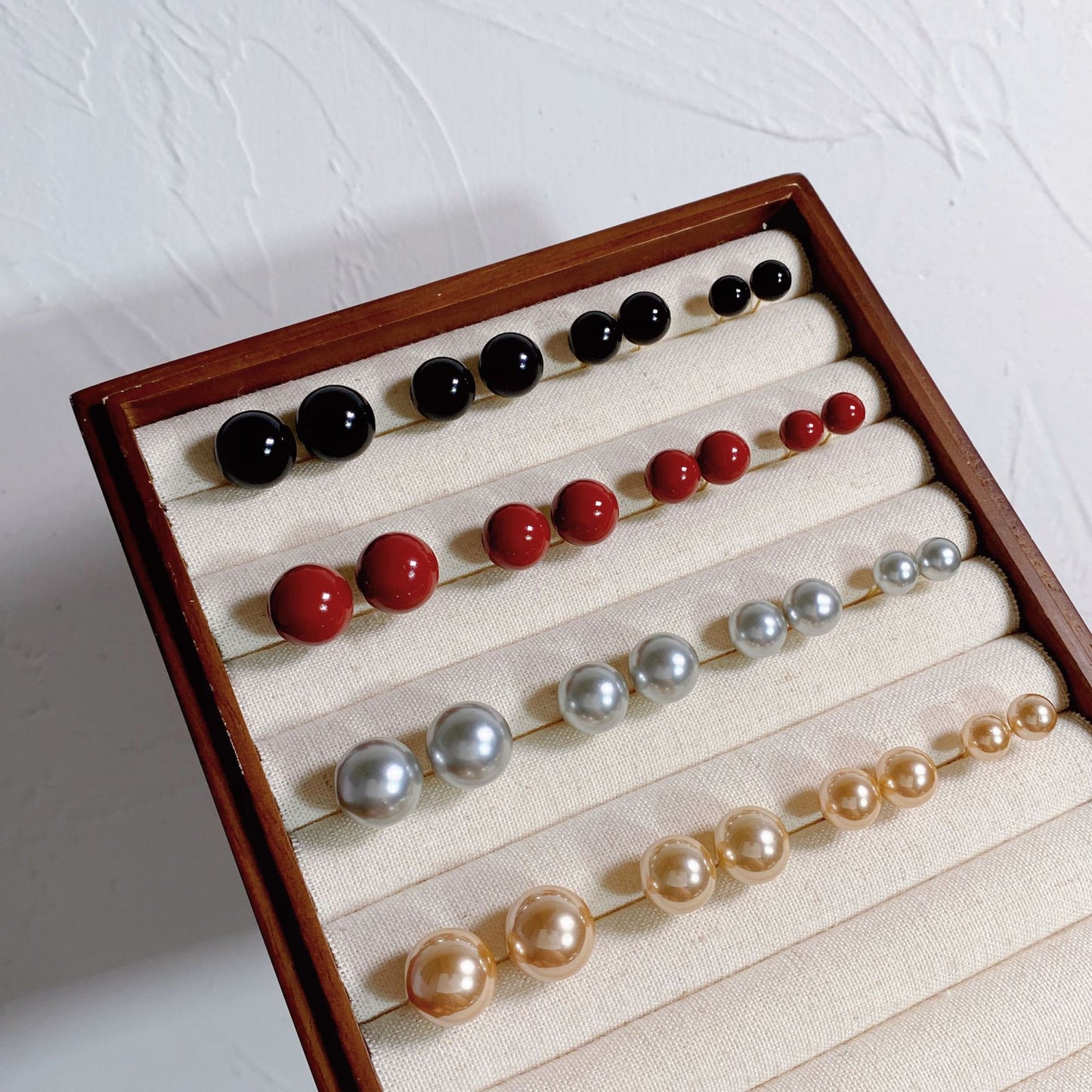 Retro Simple Color Perfect Circle Pearl Sier Earrings