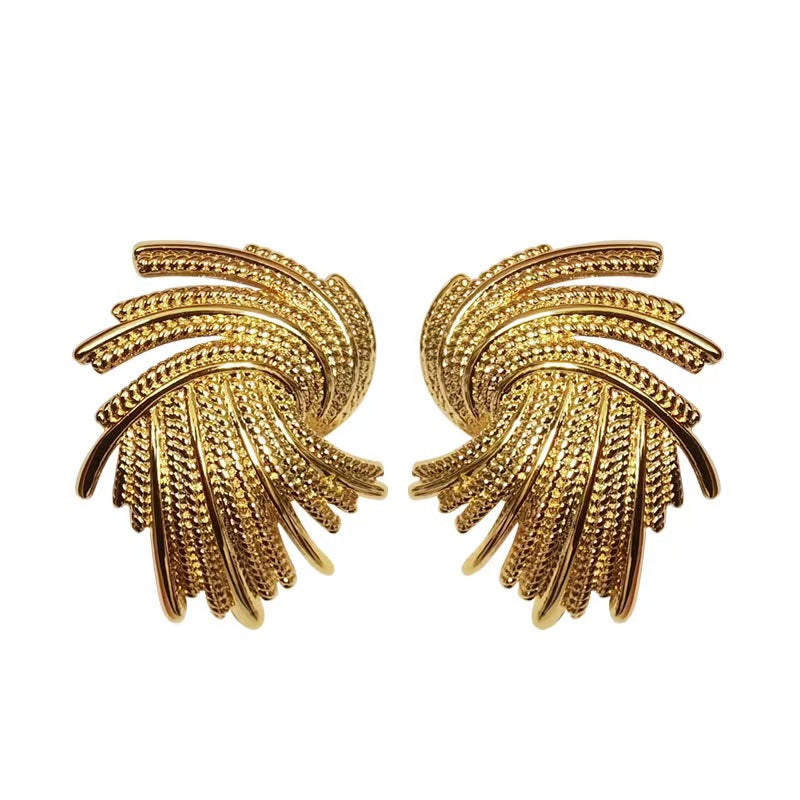 Women's Retro Exaggerated And Personalized Woven Style Earrings