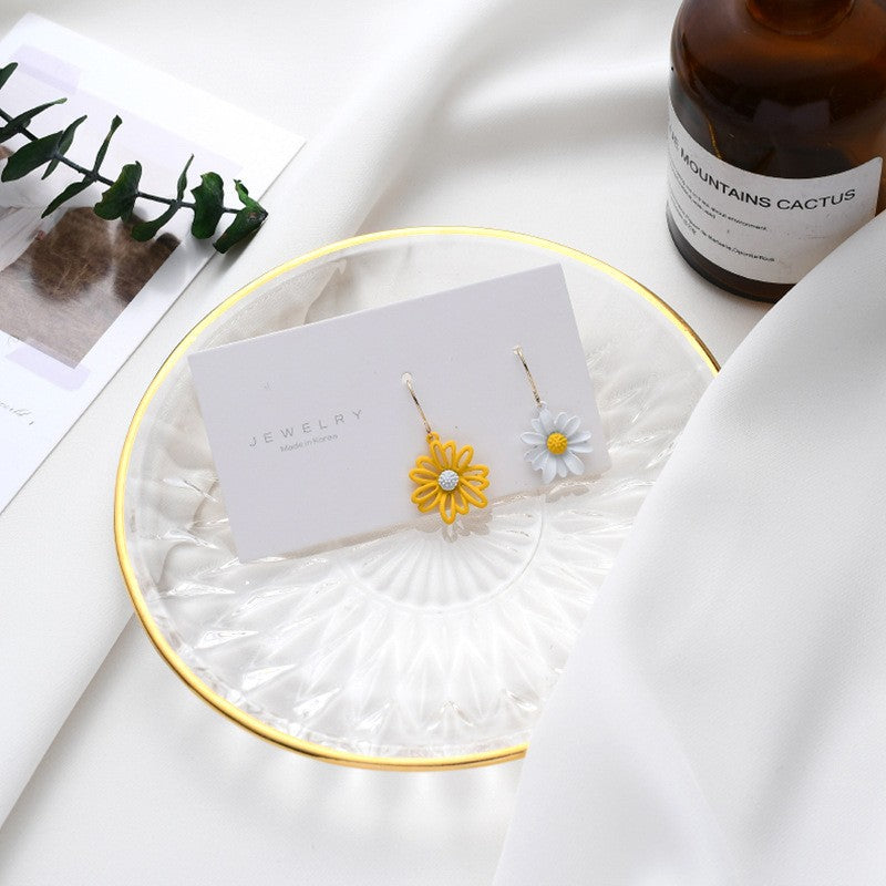 Damen-Ohrringe, frische gelbe Serie, Perlenquaste, schöne Blumen