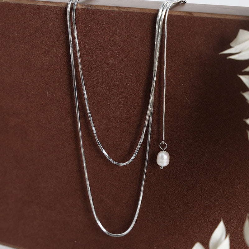 High Sense Niche Design Titanium Steel Pearl Pendant Sweater Necklaces