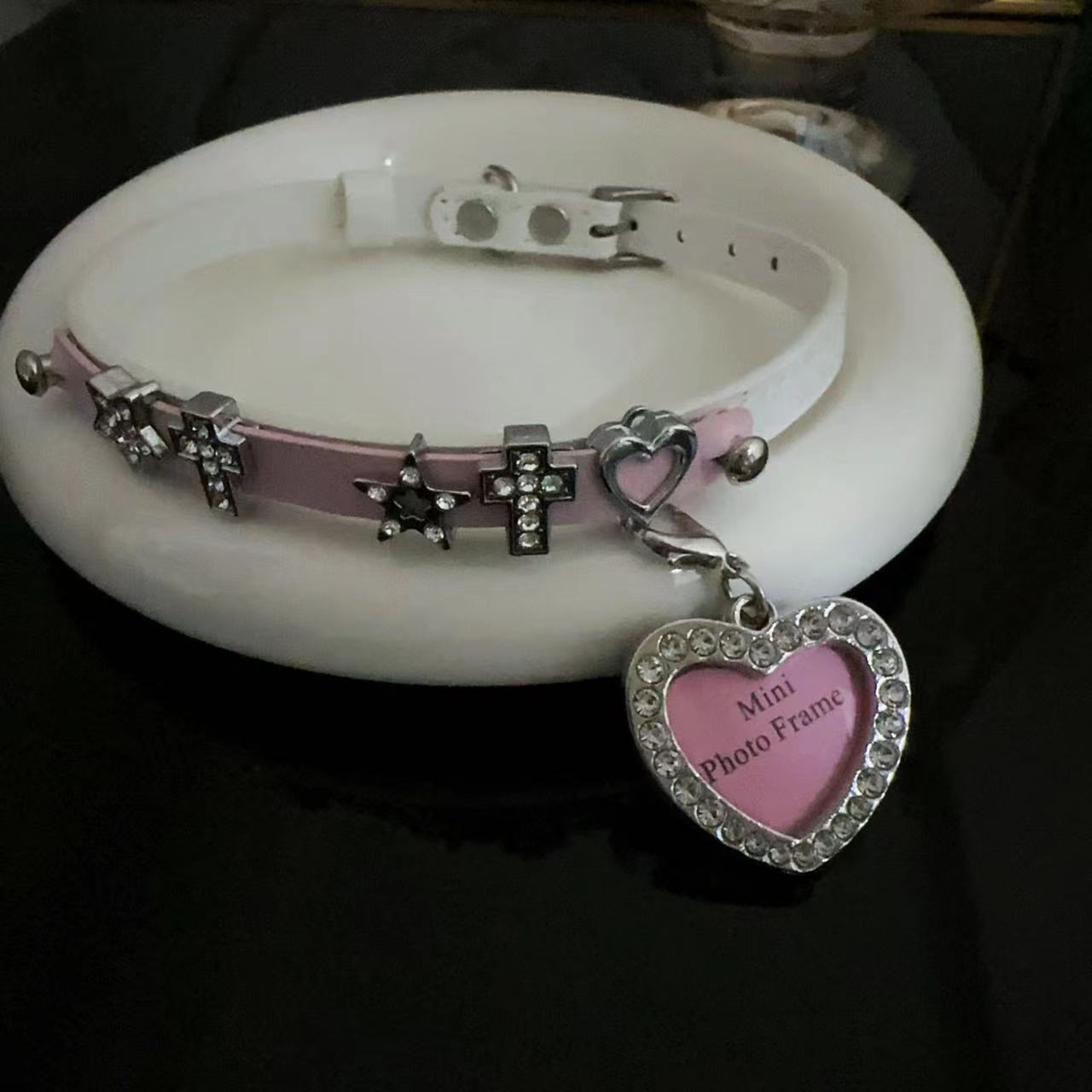 Colliers féminins en cuir Punk chaud et doux