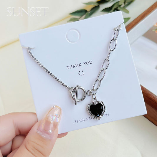Women's Style Heart-shaped For Niche Design Fashion Necklaces