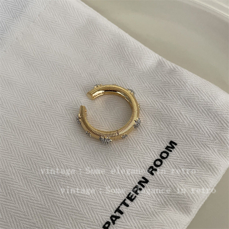 Ancient Palace Style Hollow Jeweled Design Golden Rings