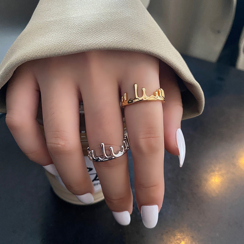 Crown Female Trend Zeigefinger mit öffnenden einfachen Ringen