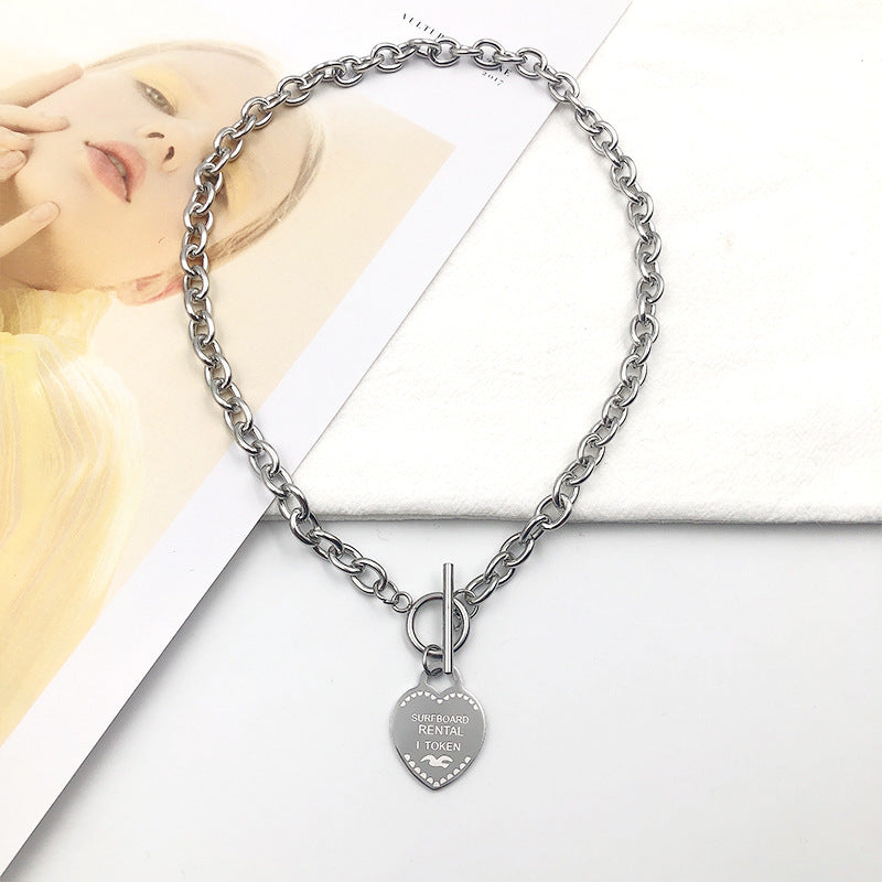 Accessoires Übertriebene Metall-Herz-Anhänger-weibliche Mode-Halsketten