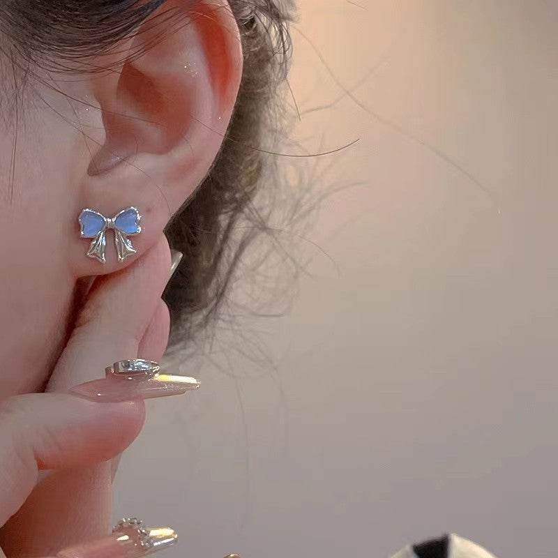 Damen-Ringe mit Schleife von Sweet Elegance in frischem Blau mit Opal