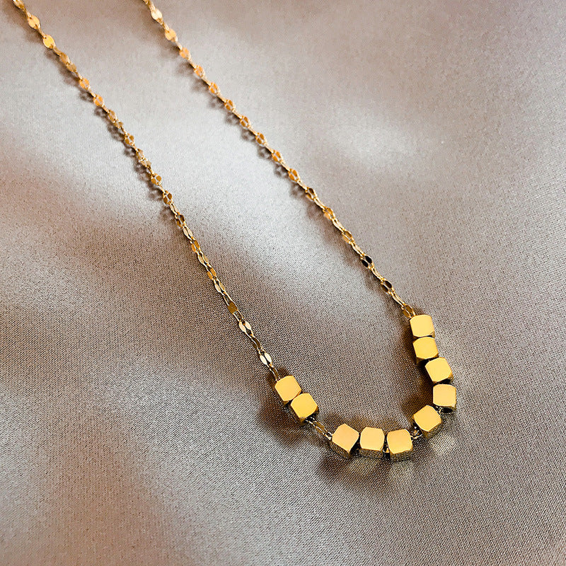 Women's Every Direction Square Clavicle Lip Chain Necklaces