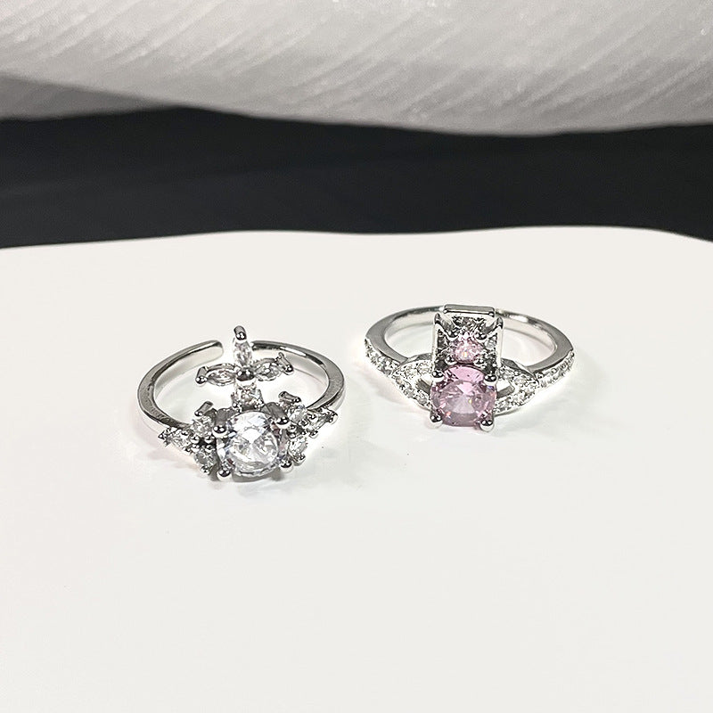 Offene weibliche Saturn-Ringe mit Kaltwind-Design