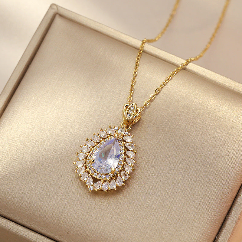Zircon Special Interest Light Luxury Design Necklaces