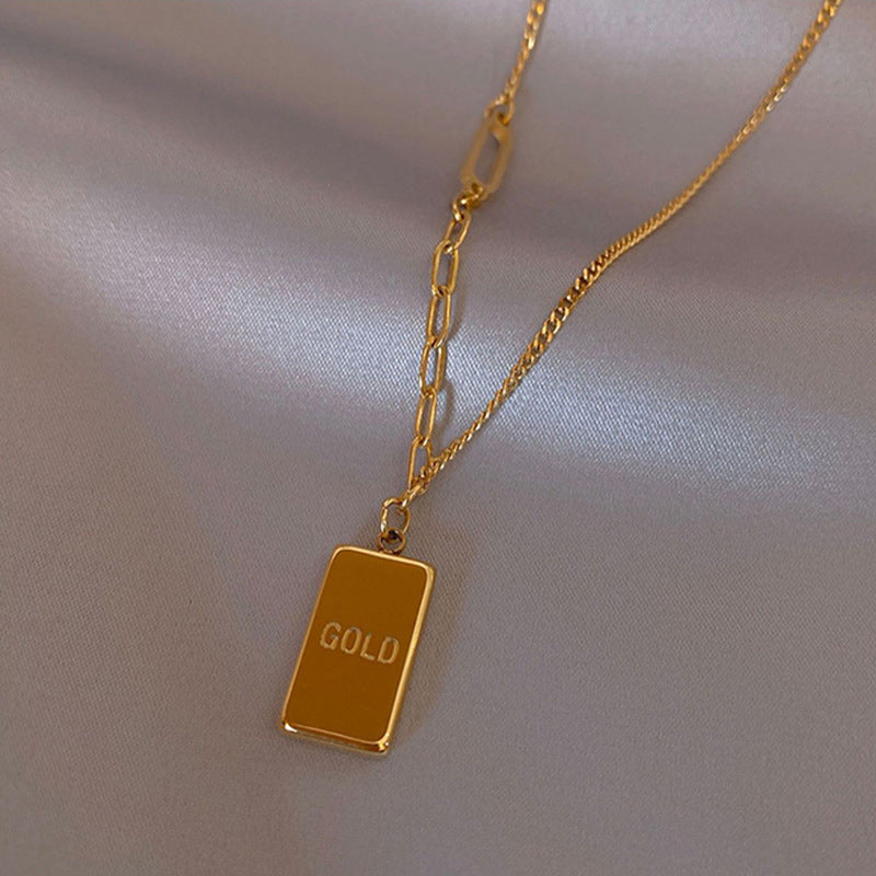 Colliers à pendentif géométrique brillant avec petite niche en barre d'or
