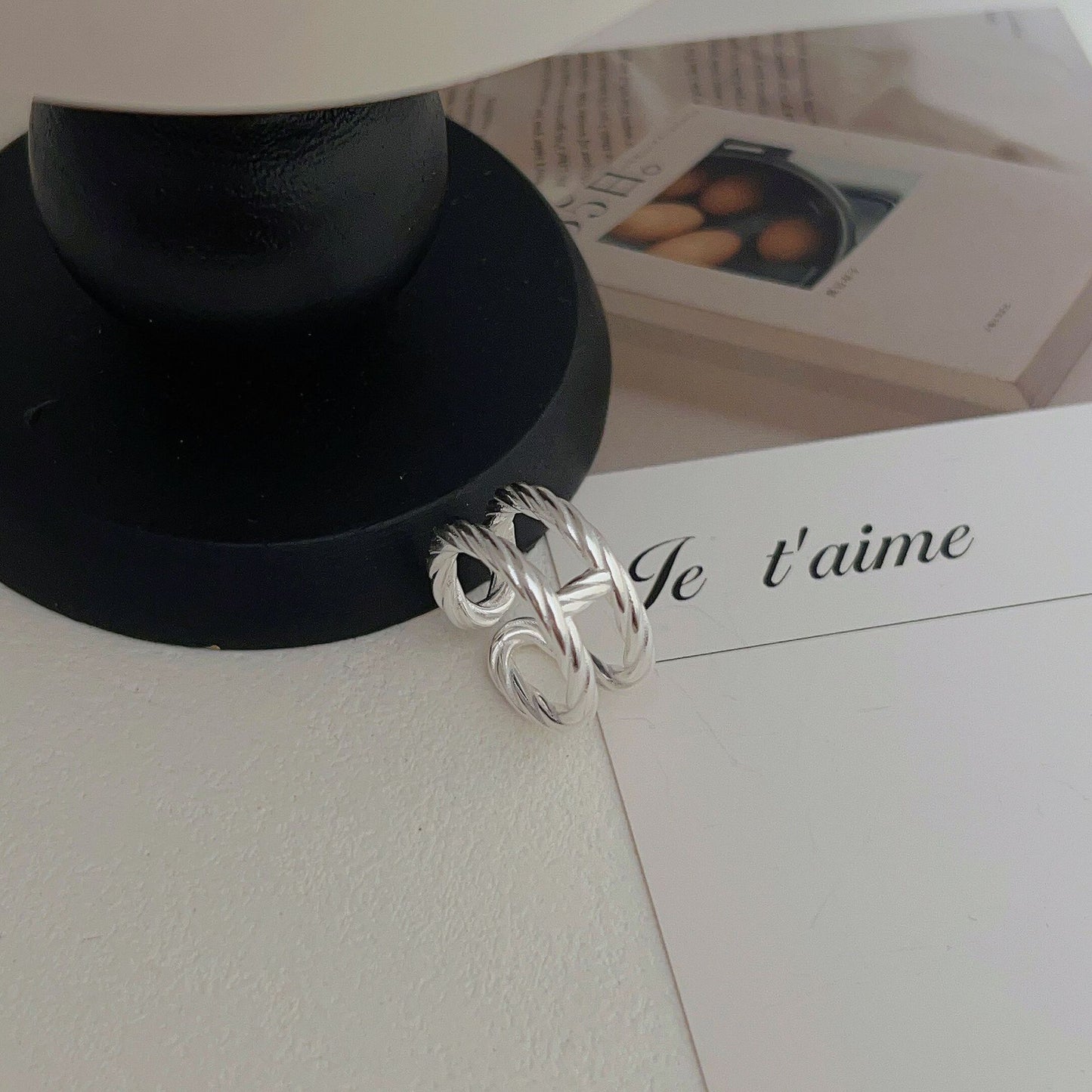 Constant Sterling Sier Winding Line Open Female Rings
