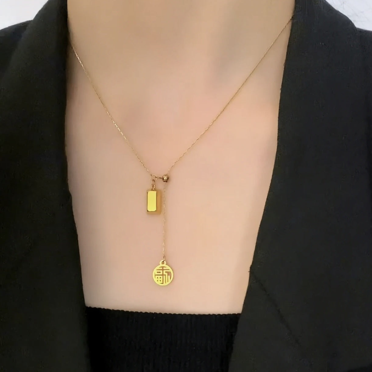 Women's Brick Lucky Pendant Adjustable Refined And Simple Design Clavicle Necklaces