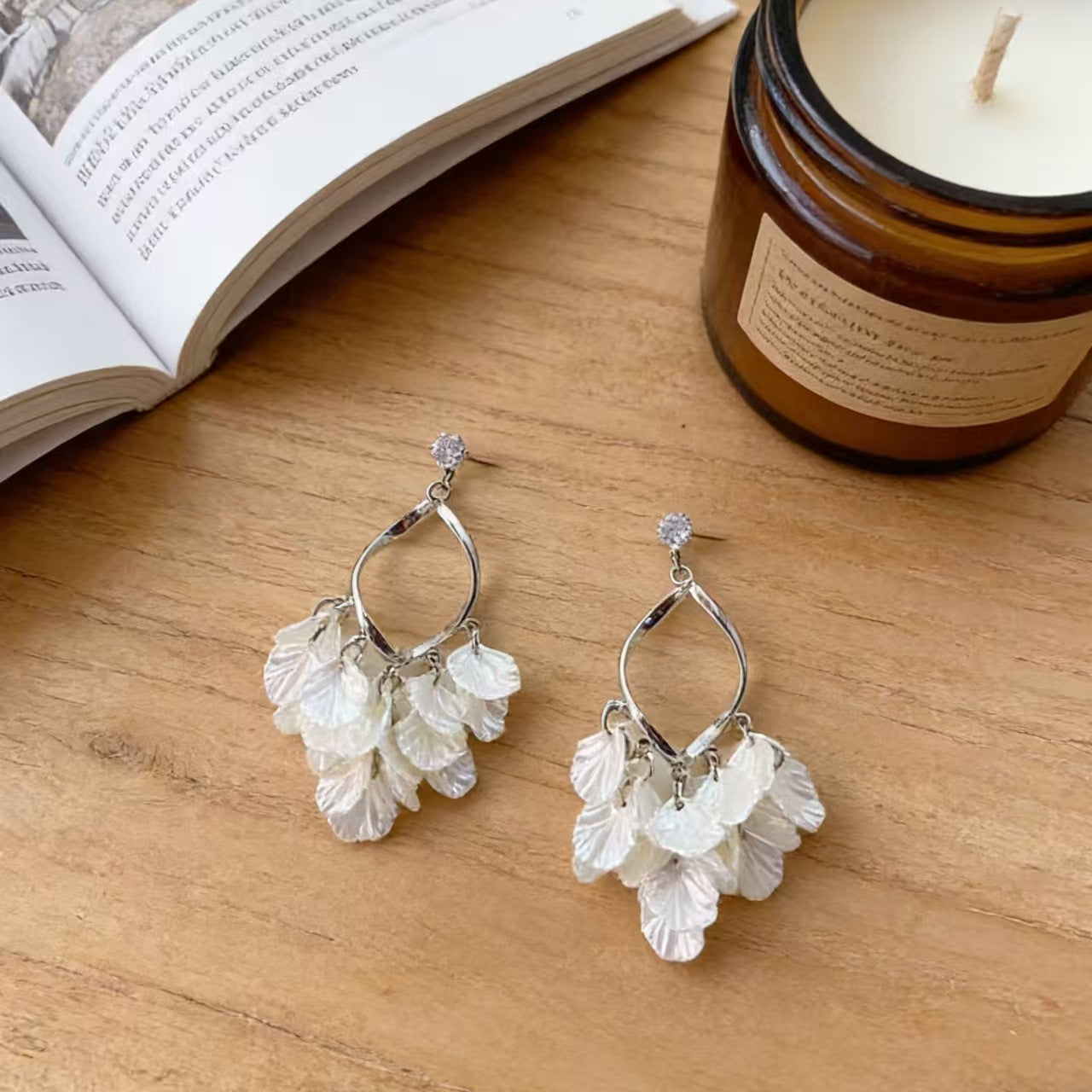 Style Fairy Petal Fringed Light Luxury High-grade Design Earrings