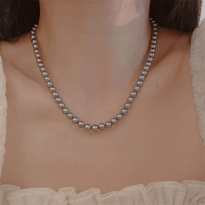 Colliers élégants en perles grises de haute qualité pour femmes, pour la conception