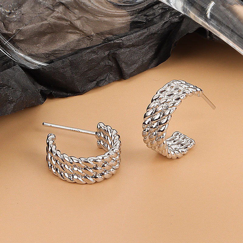 Korean Style Simple Elegant Twist Retro Earrings