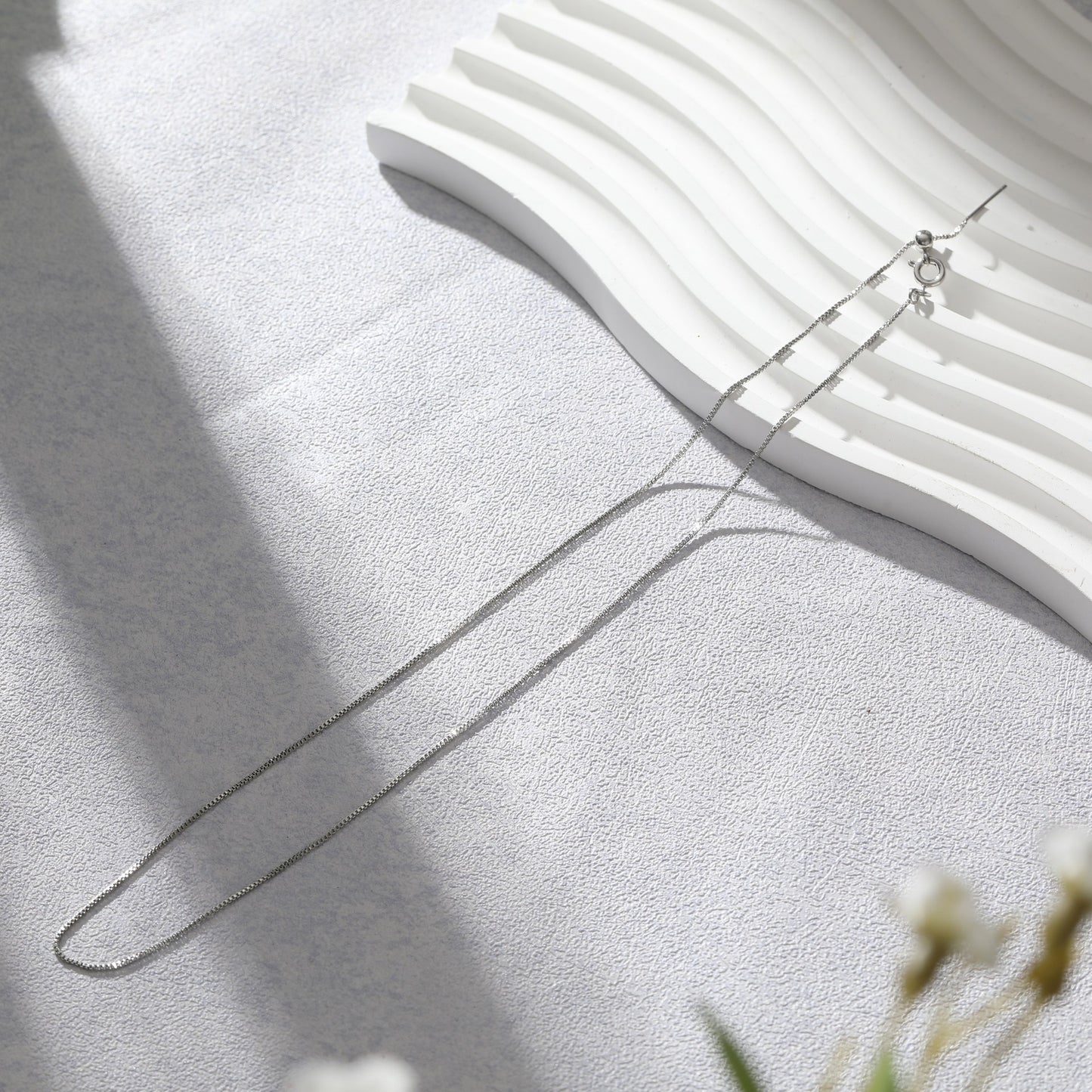 Needle Chopin Colored Choker Random Adjustment Necklaces