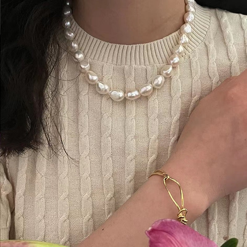 Colliers élégants de style français pour femmes, haut sens