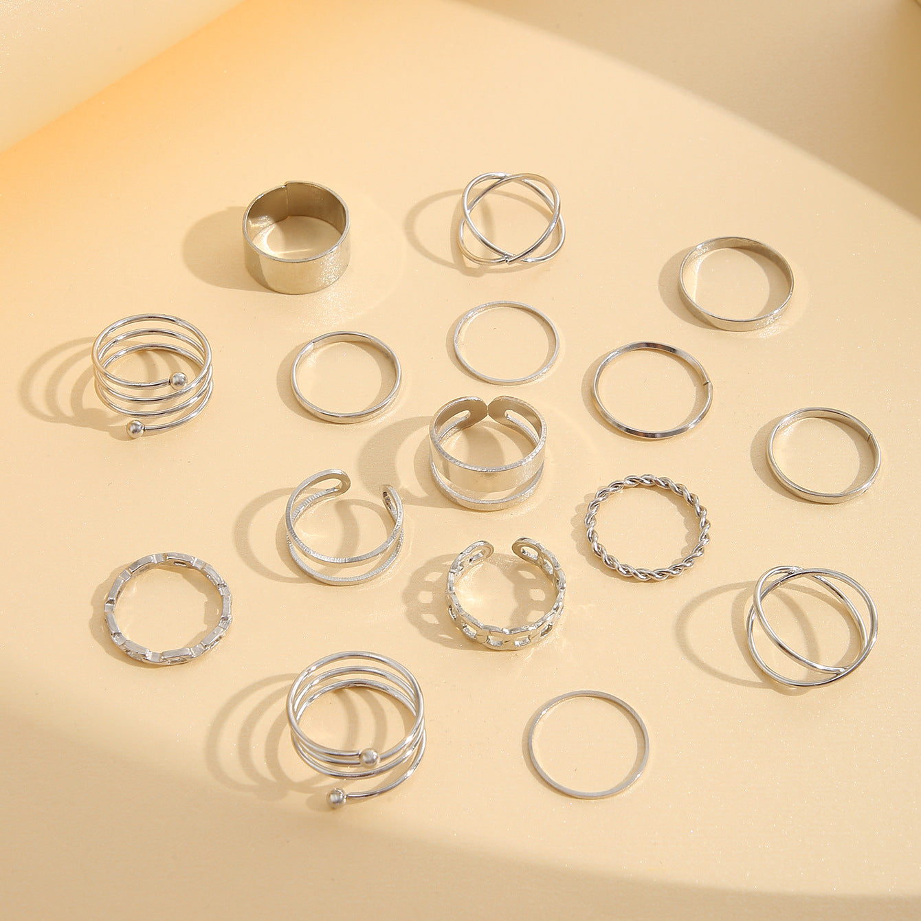 Creative Simple Retro Pieces Suit Combination Rings