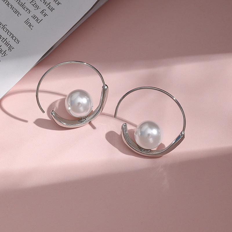Retro Advanced Sense Pearl Female Light Luxus Ohrringe