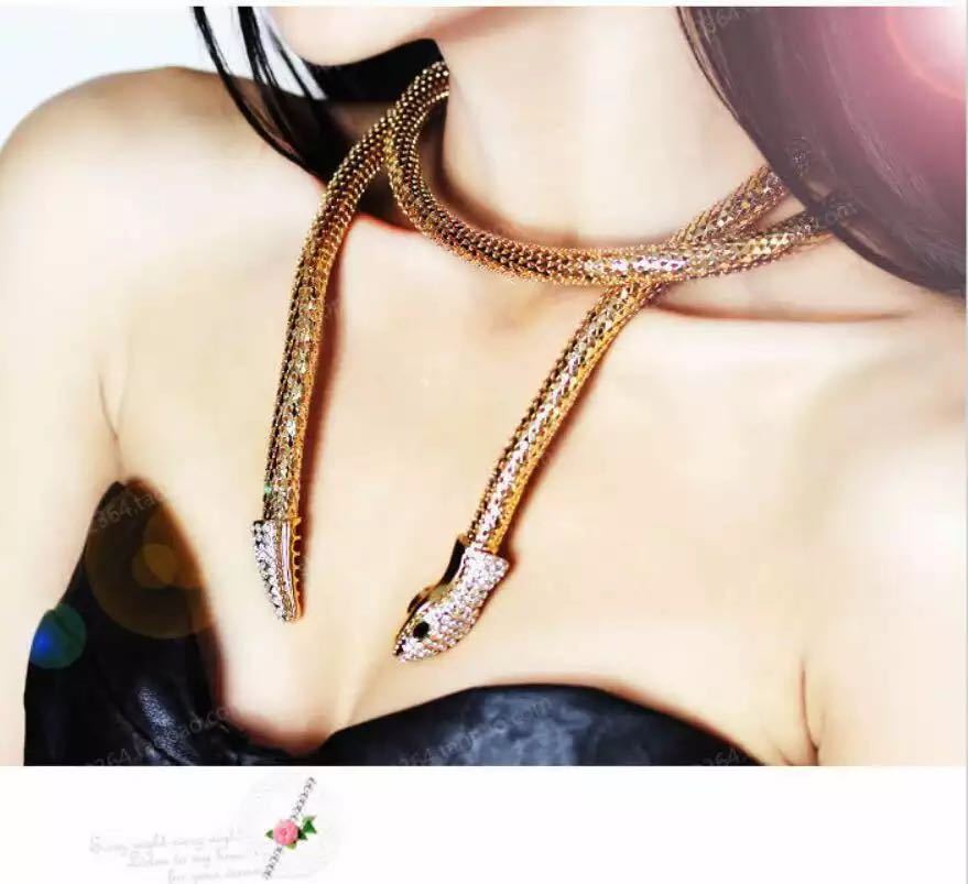 Creative Alternative Snake-shaped Hollow Chain Female Necklaces