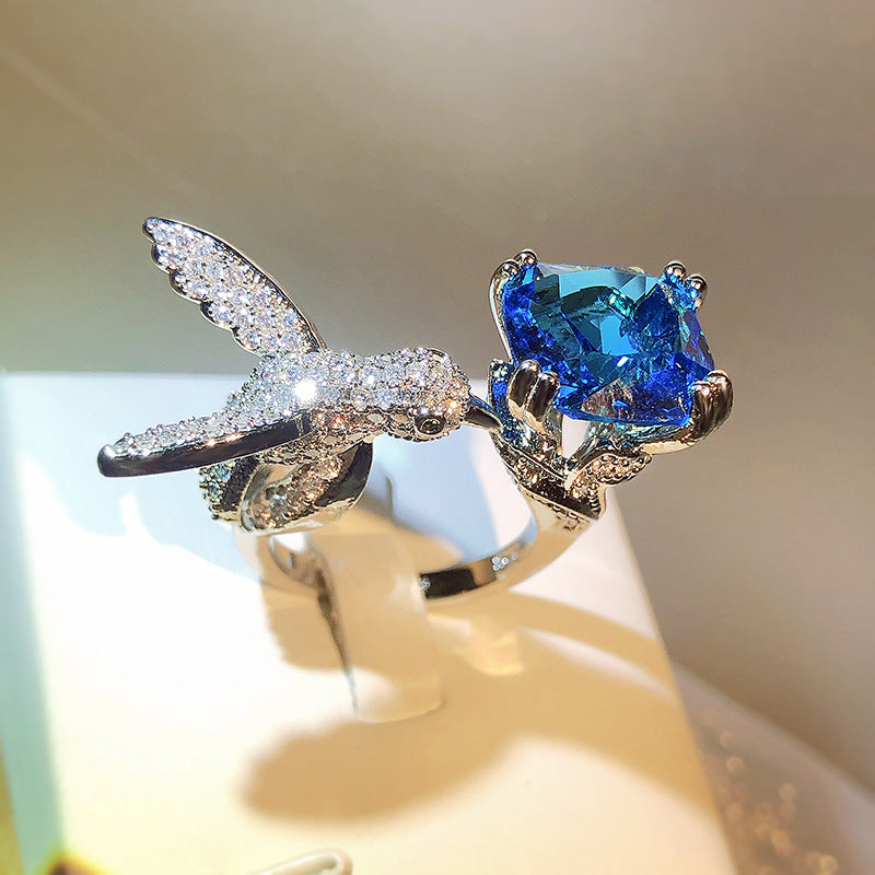 Creative Hummingbird Group Inlaid Zircon Light Rings