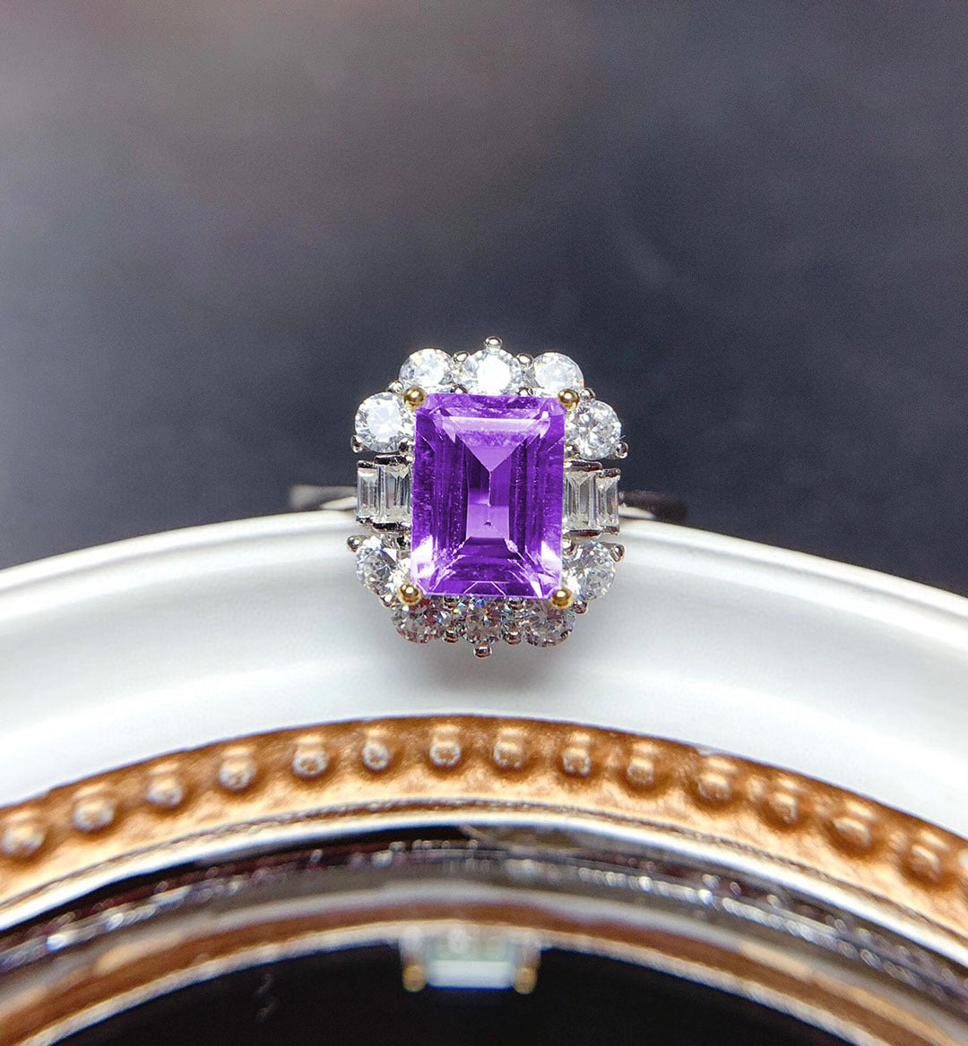 Women's Live Streaming Drainage Welfare Yellow Diamond Rectangular Rings