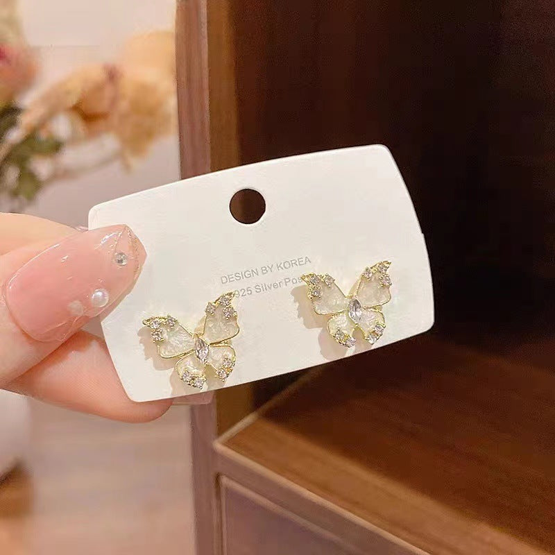 Women's Elegant Pearl High Sense Love Heart Earrings
