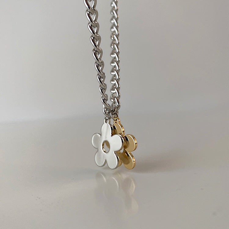 Colliers de clavicule de mode gracieuse de personnalité féminine de fleur de couleur contrastée