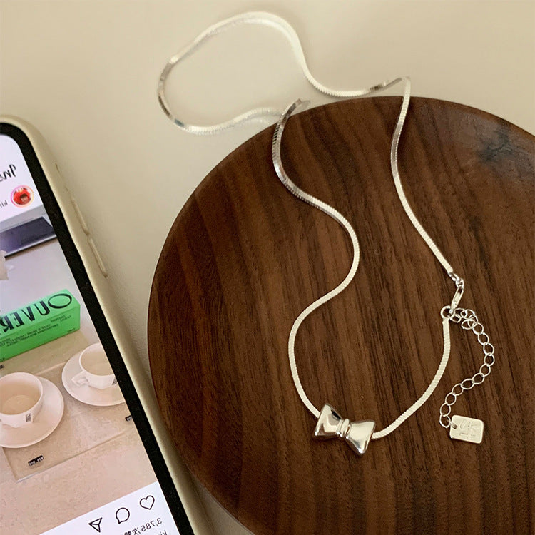 Colliers de personnalité rétro pour femmes, Design en métal, Niche