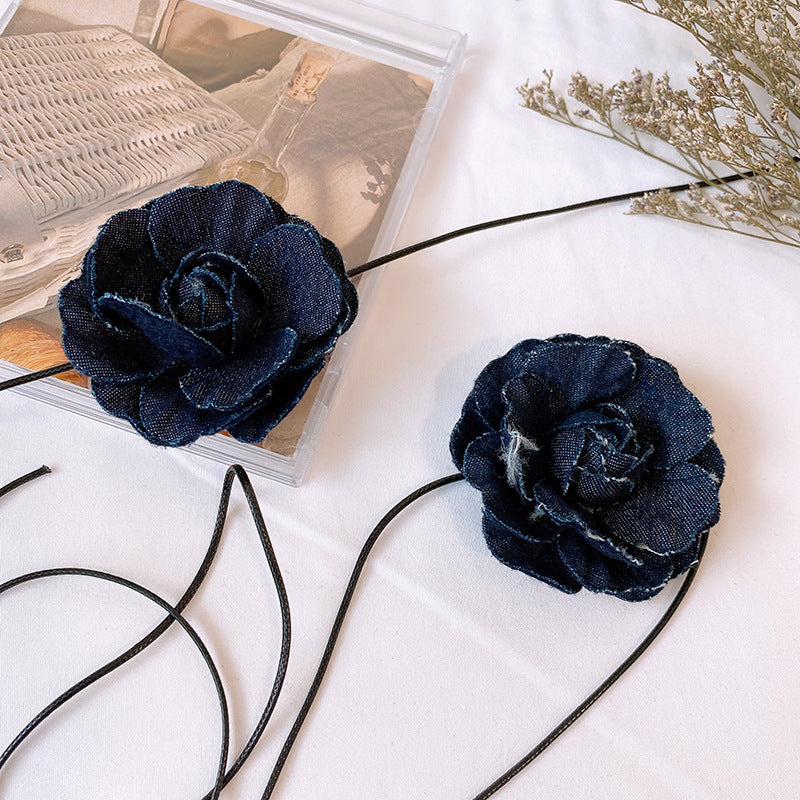 Colliers de luxe en forme de fleur de Rose enchanteresse pour femmes, chaîne de clavicule légère