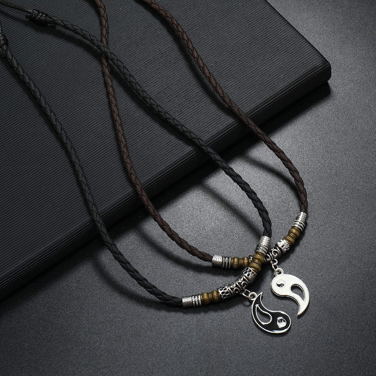 Paire de colliers en cuir Dragon Yin et Yang pour femmes et hommes