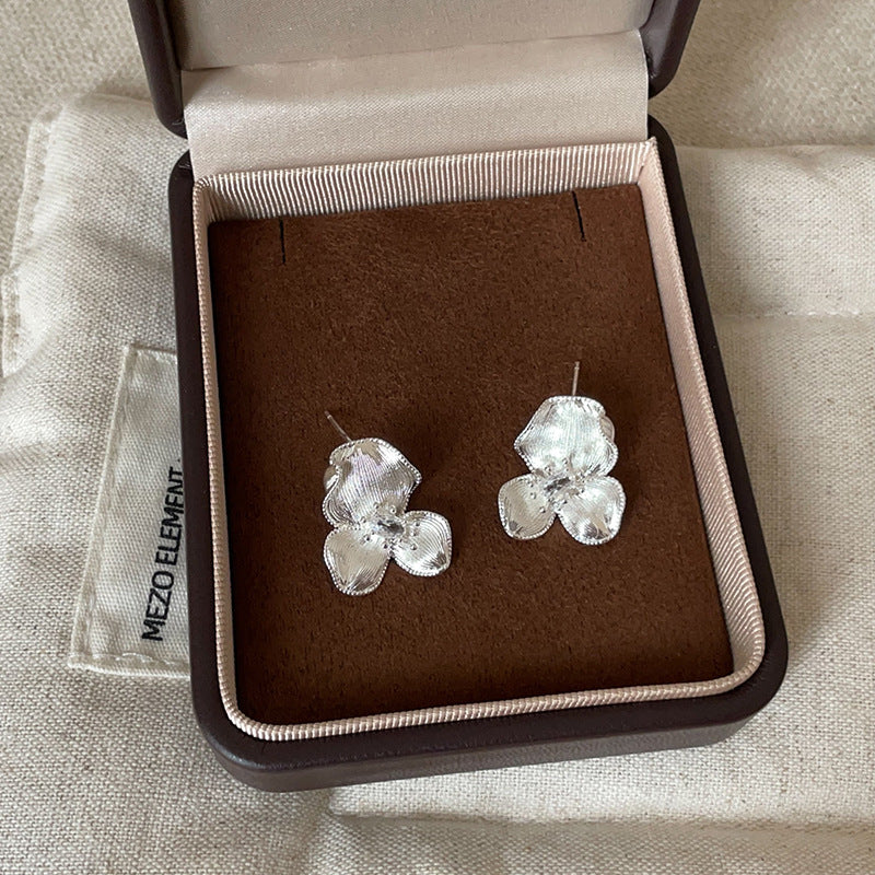 Women's High-grade Micro Inlaid Zircon Brushed Flower Metal Simple Temperament Earrings