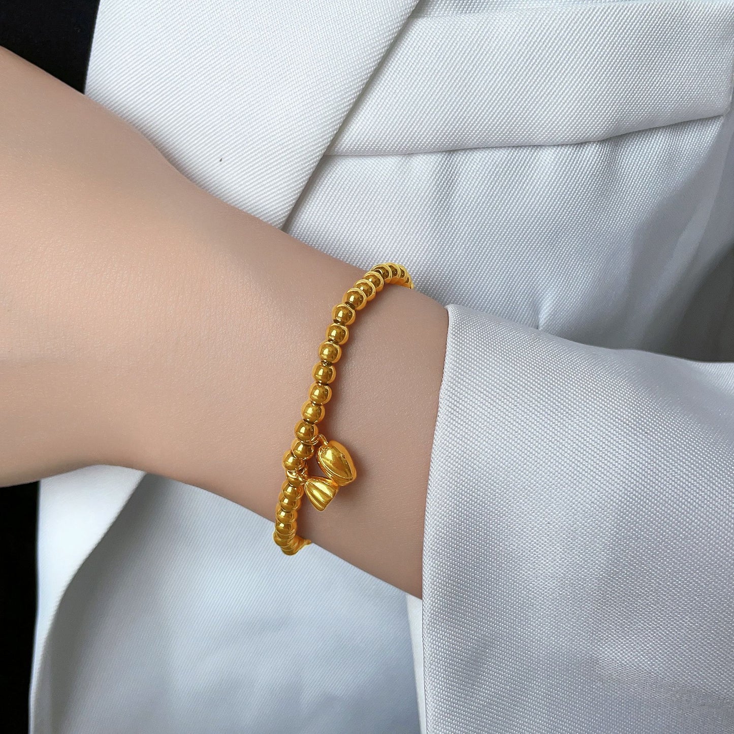 Lotus Seedpod Elastic String Girlfriends Nischenarmbänder