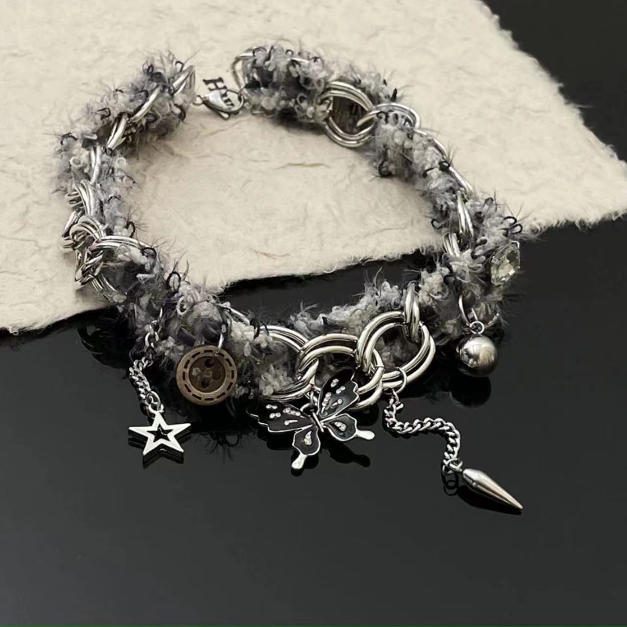 Pendant Clavicle Chain Female Niche Personality Design Necklaces