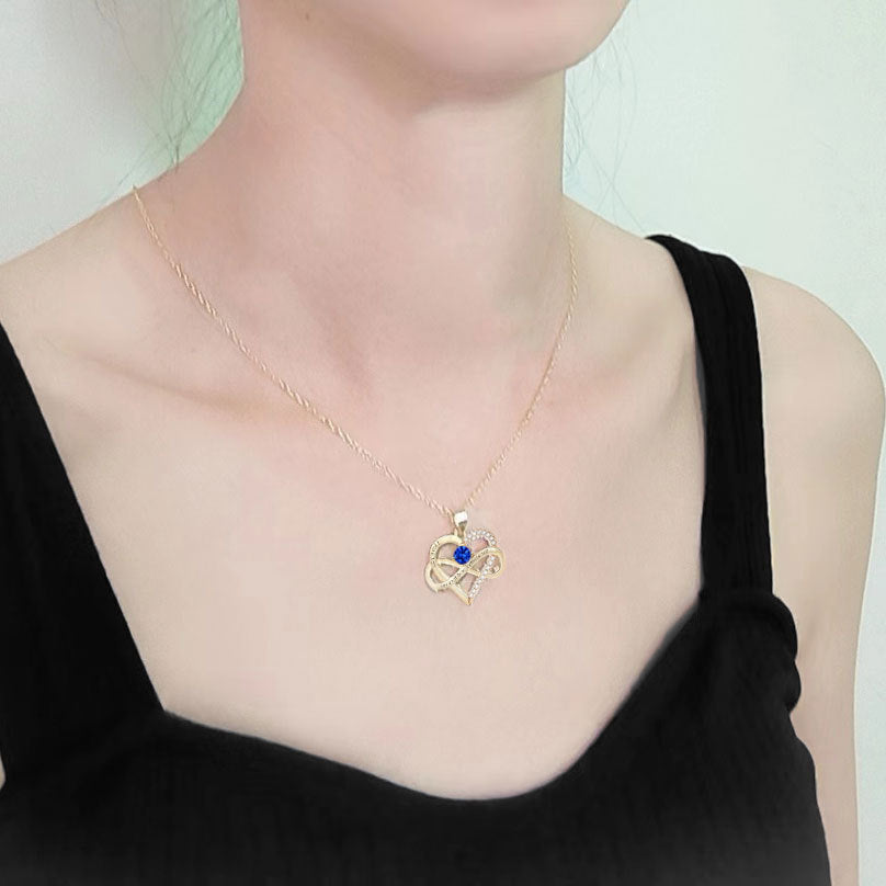 Colliers simples en forme de coeur avec micro incrustation de mode lettrage