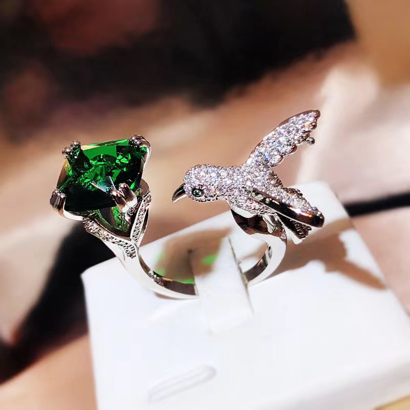 Creative Hummingbird Group Inlaid Zircon Light Rings