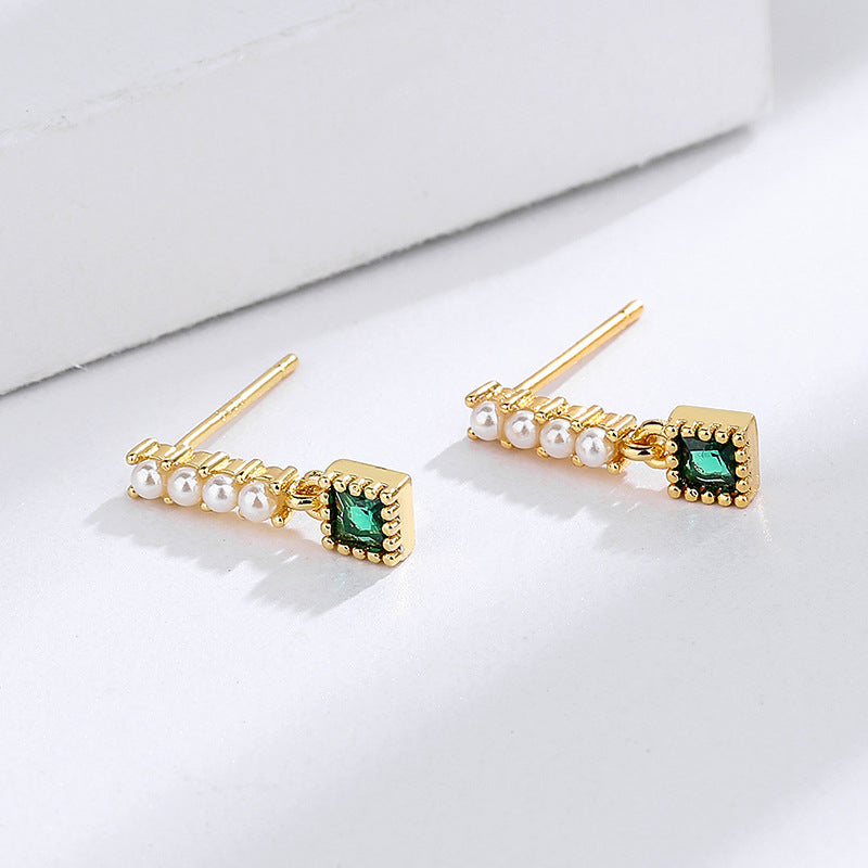 Women's Style High-grade Small Delicate Pearl Retro Emerald For Simple Earrings