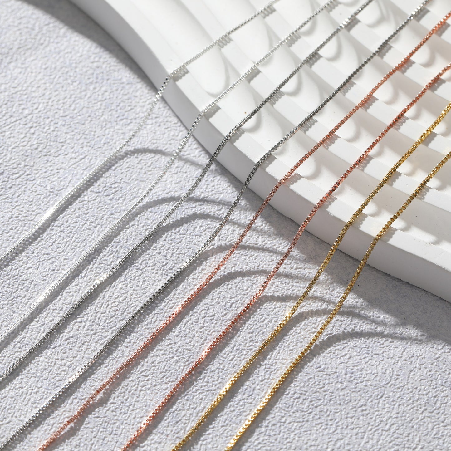 Needle Chopin Colored Choker Random Adjustment Necklaces