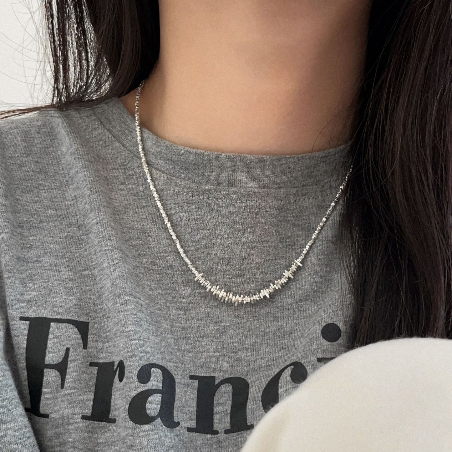 Pièces de colliers jumeaux de luxe Flash Light pour femmes