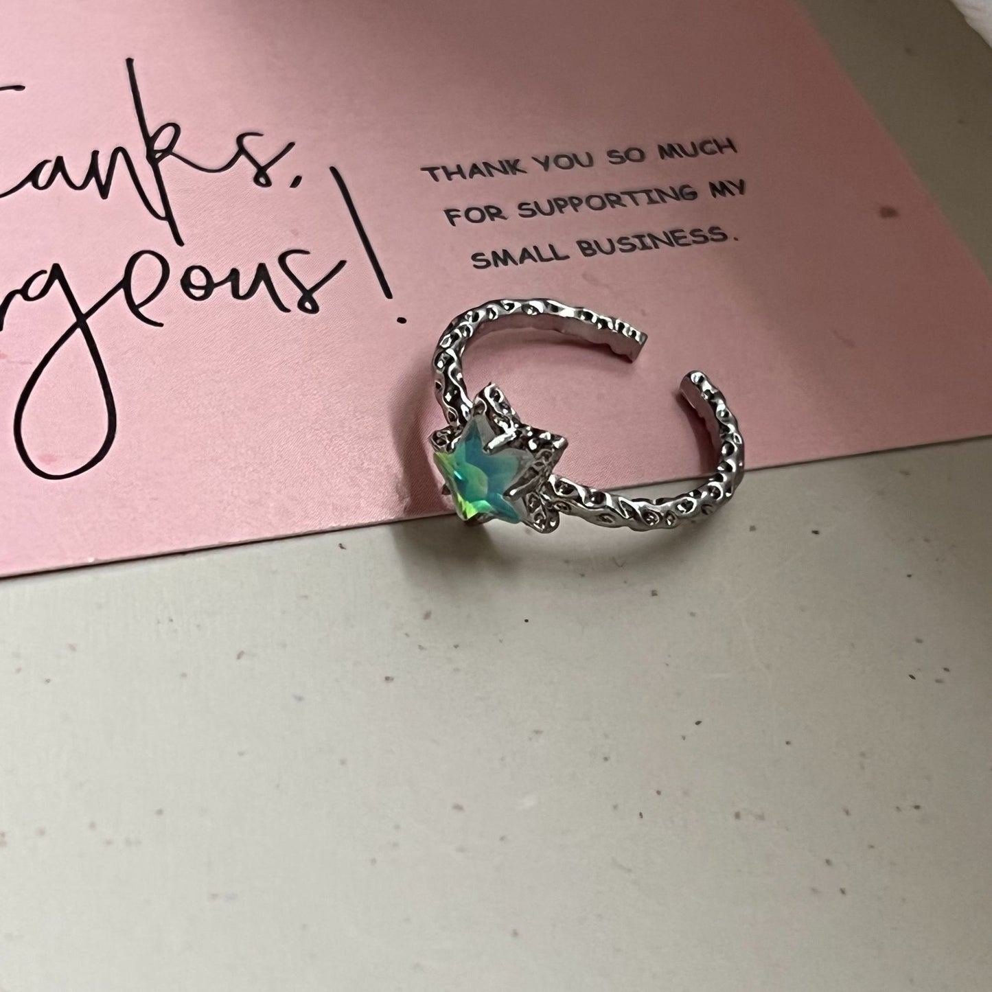 Green Design Stars Light Luxury High-grade Female Rings