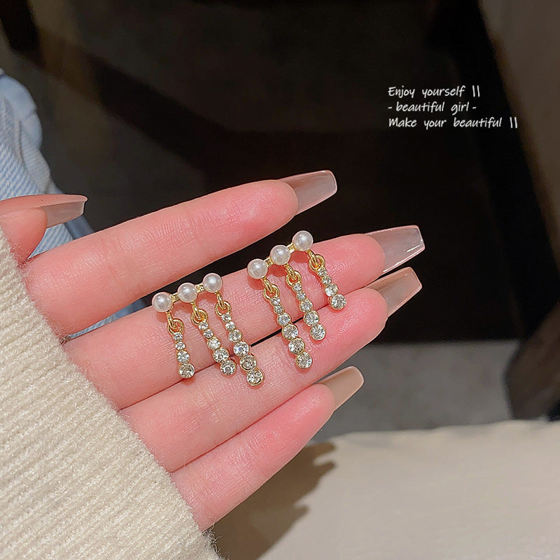 Women's Needle Pearl Tassel Rhinestone Design Advanced Earrings