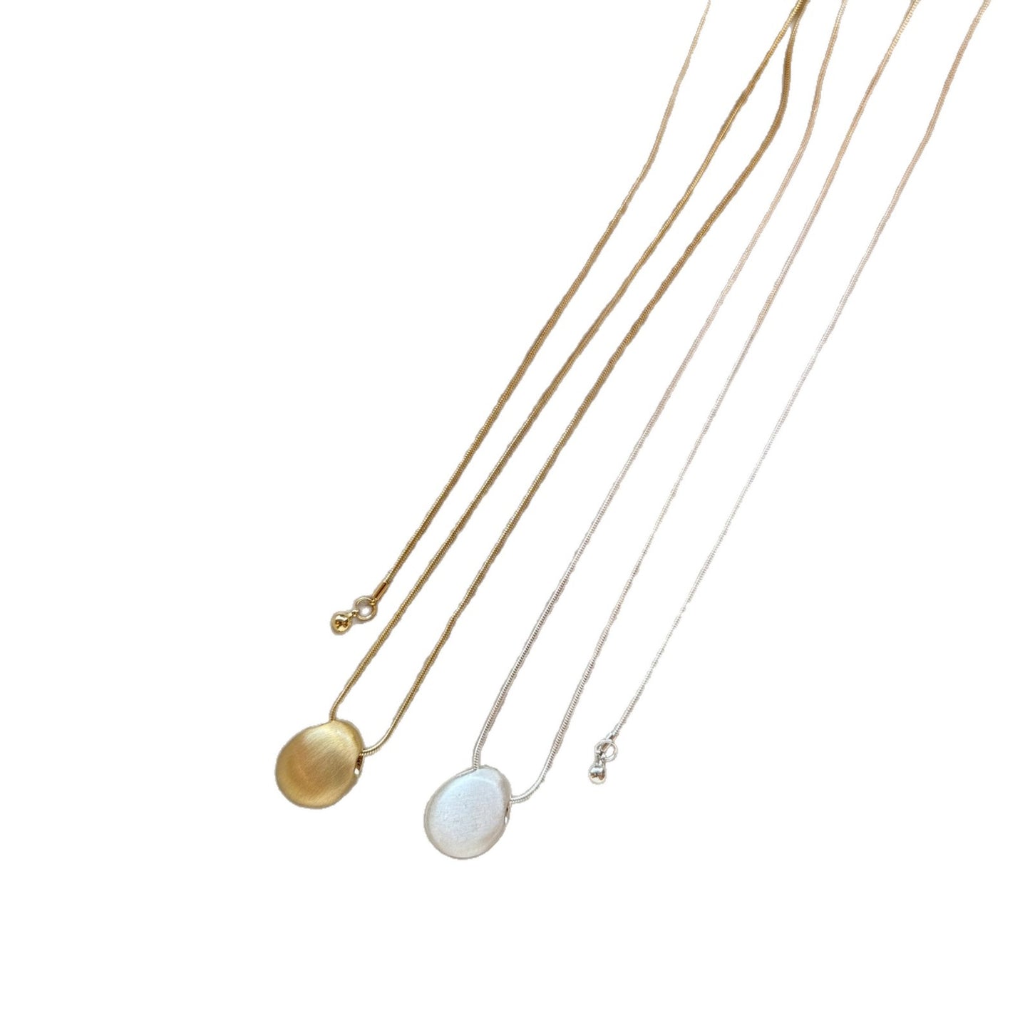 Women's Retro Personalized Oval Brushed Gold Sier Bean Pull-out Necklaces