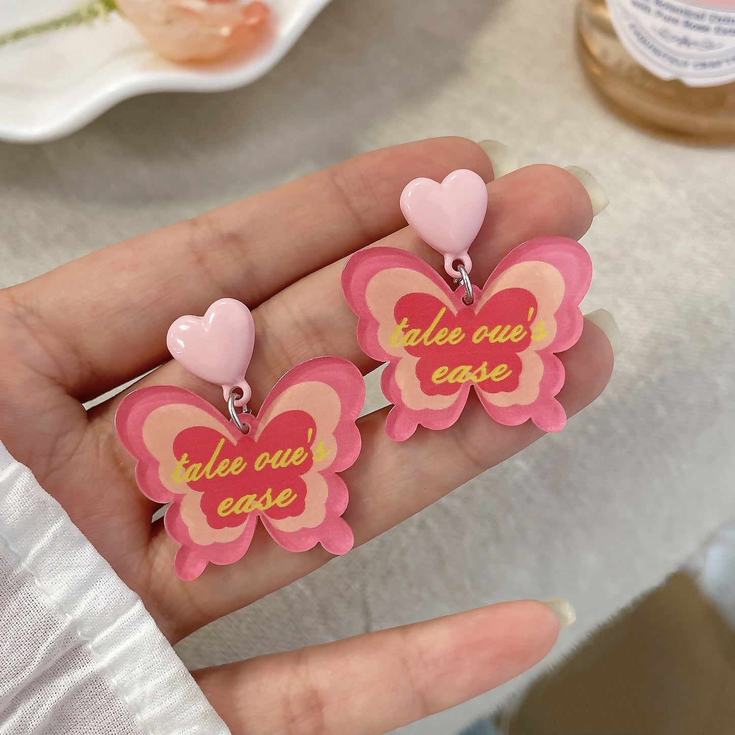 Silberne Nadel-Dopamin-Schmetterlings-Hot-Love-Vitalität-Design-Ohrringe