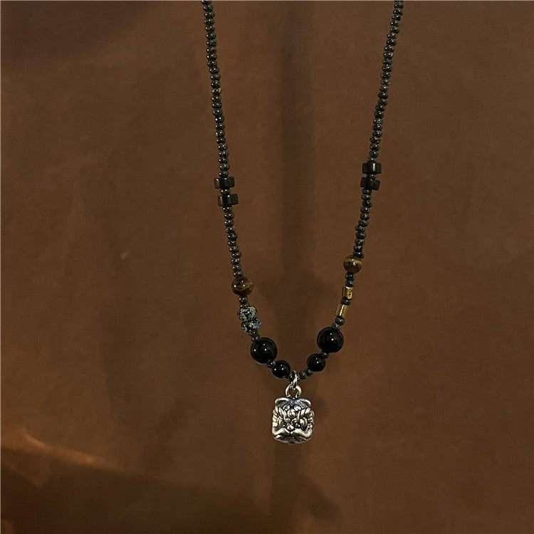 Style Lion pendentif femme Niche perle clavicule chaîne colliers
