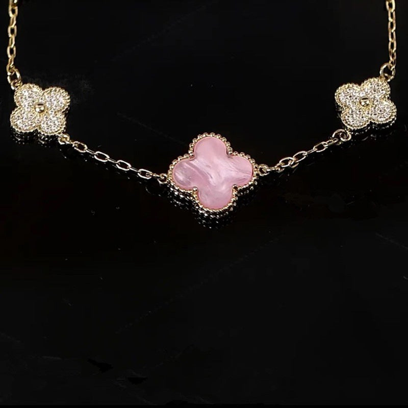 Design High-grade Pink Clover Female Graceful Bracelets