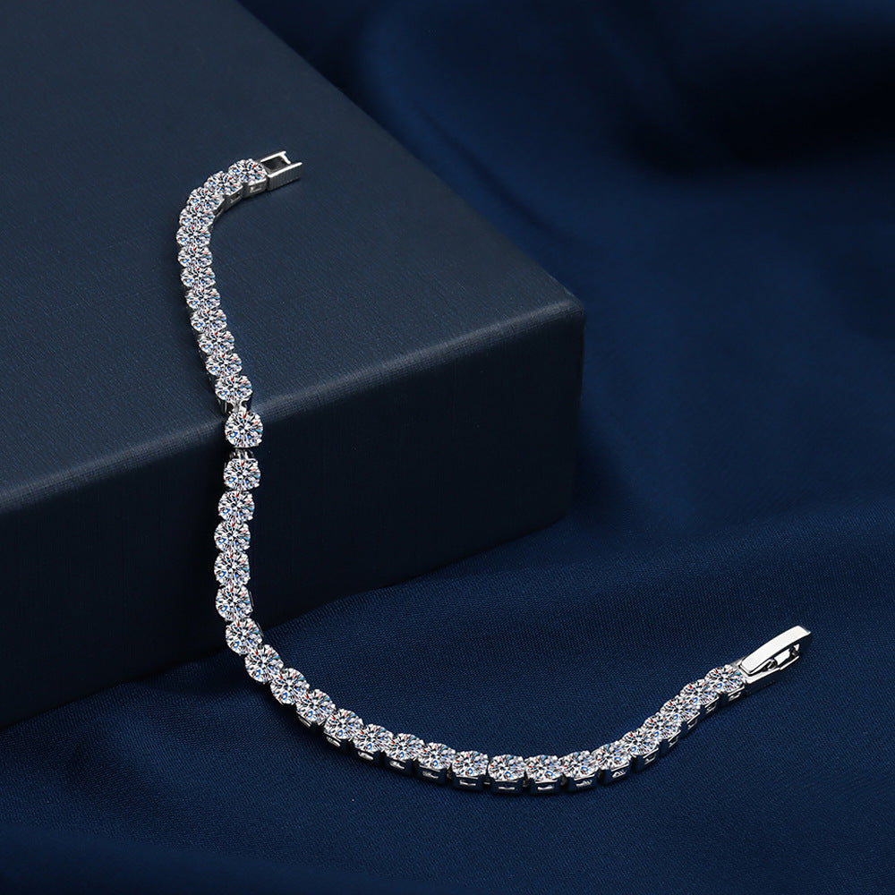 Kleine, modische, erschwingliche Luxus-Armbänder für Damen