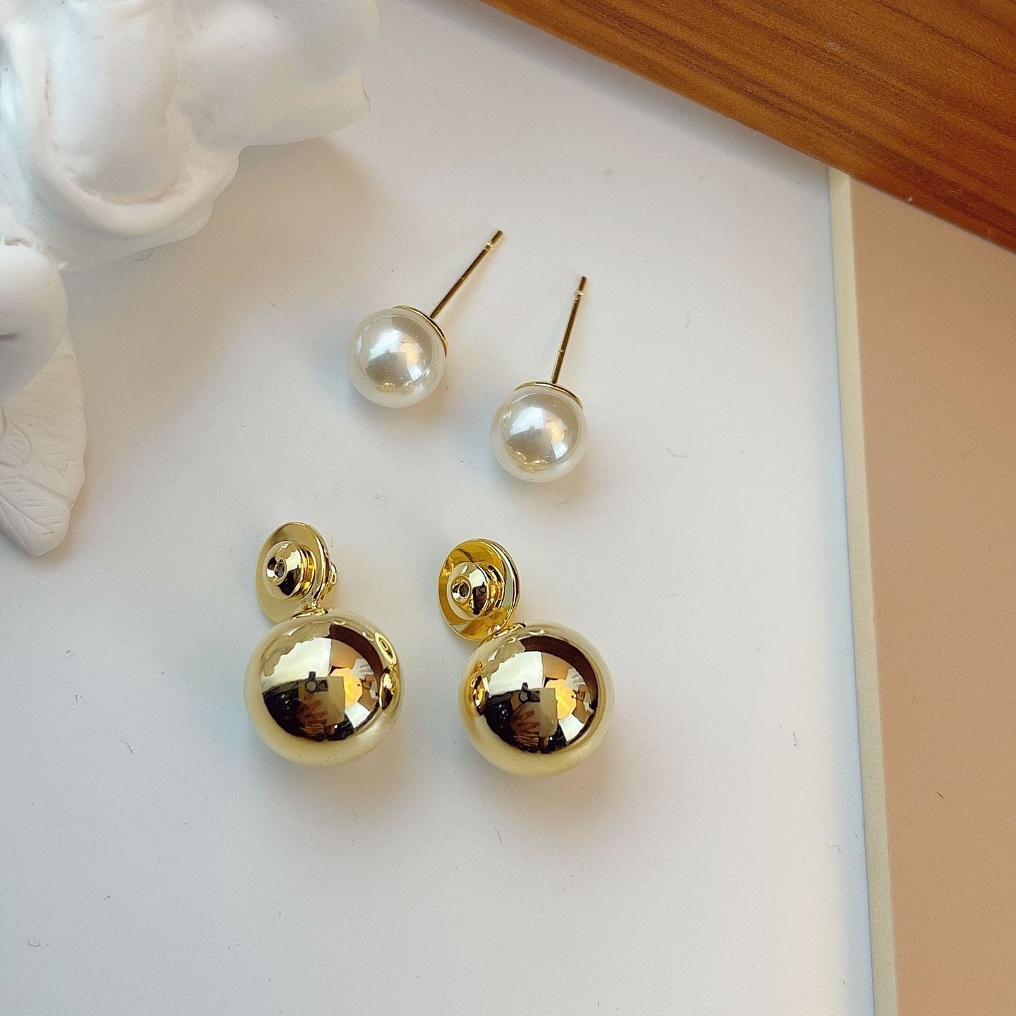 Front And Rear Pearl Copper Ball Temperament Earrings